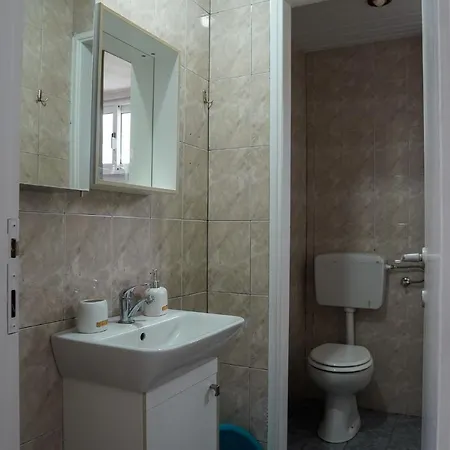 Aelia House - Cozy & Quiet Kéfalos